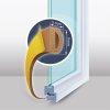 Öntapadós ajtó / ablak szigetelő &amp;#34;D&amp;#34; profil - 6 m barna 9 mm