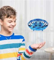 Intelligens, szenzoros UFO játék - légy a levegő királya! - KÉK