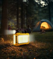 Multifunkciós kézi lámpa - szolár panel, USB-C - 6 világítási mód, 8 LED, 3600 mAh
